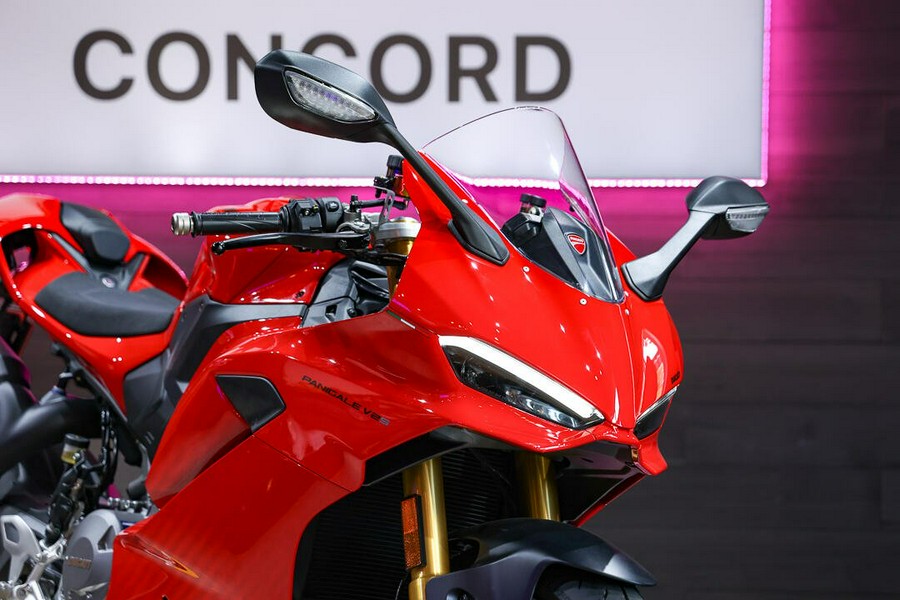 2027 Ducati Panigale V2 S 896