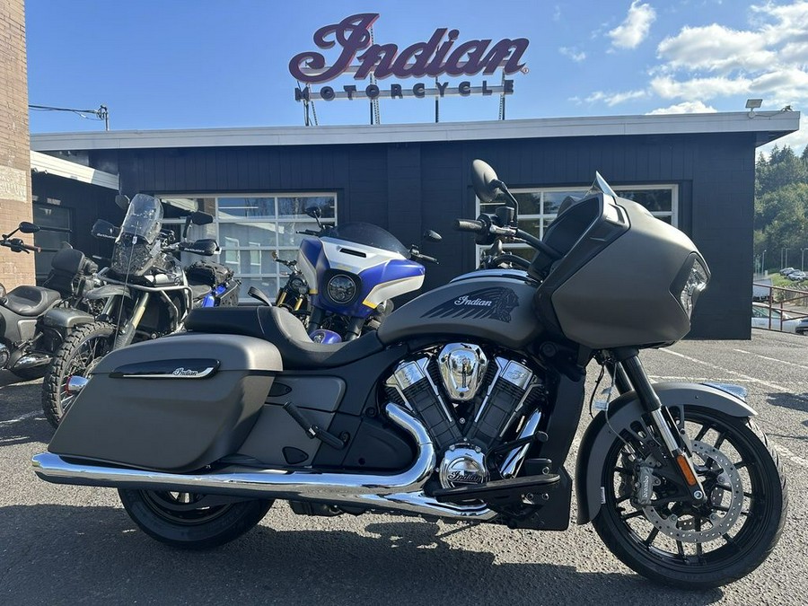 2024 Indian Motorcycle® Challenger® Titanium Smoke