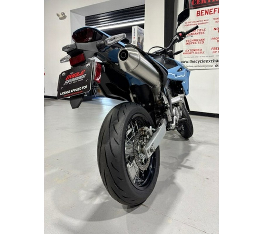 2025 Suzuki DR-Z 4SM Base