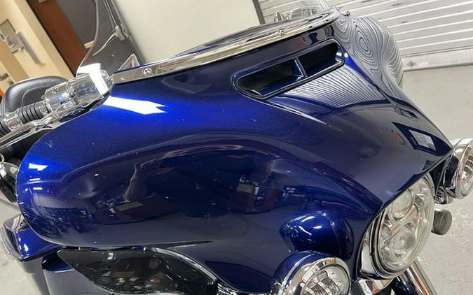 2017 Harley-Davidson FLHTKSE - CVO Limited