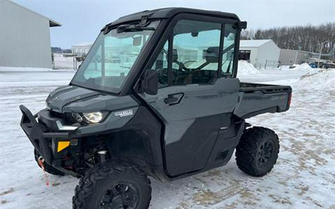 2022 Can-Am Defender Limited CAB HD10