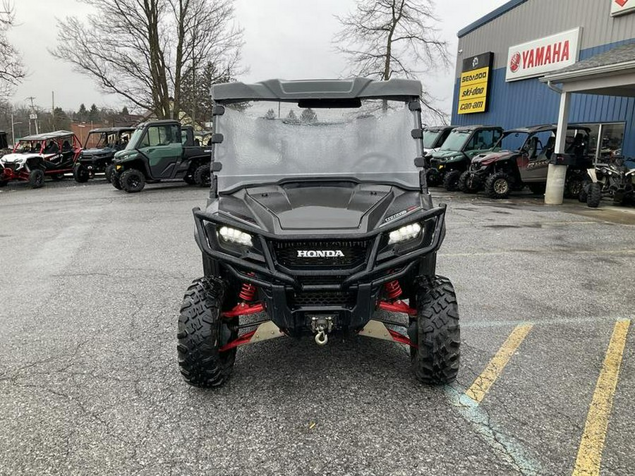 2017 Honda® SXS10M3D