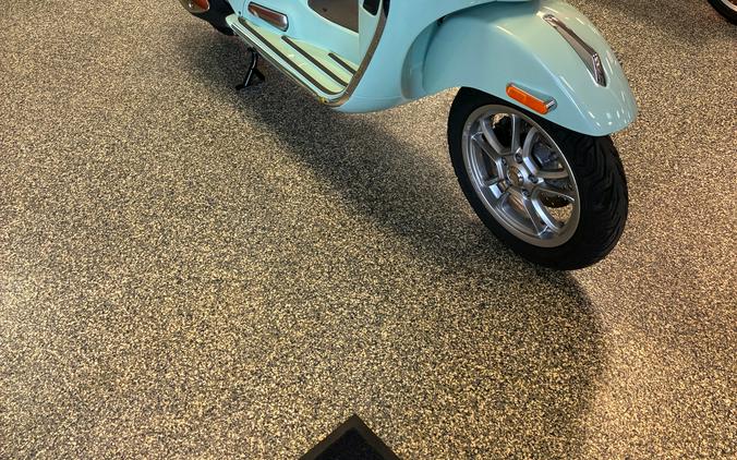 2024 Vespa GTS 300