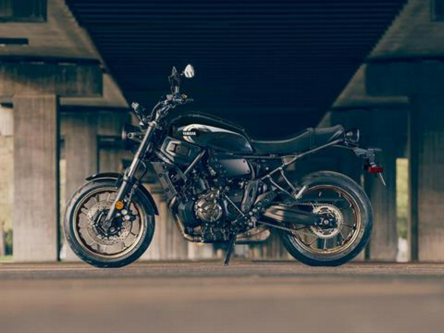 2022 Yamaha XSR700