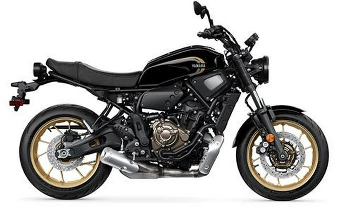 2022 Yamaha XSR700