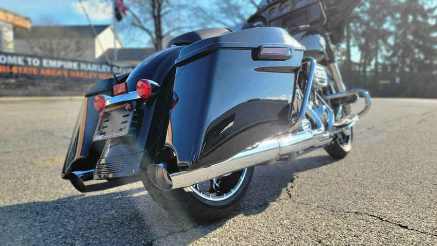 2022 Harley-Davidson Street Glide Special Vivid Black