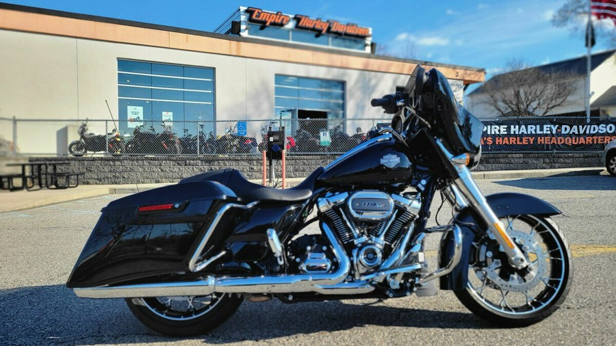 2022 Harley-Davidson Street Glide Special Vivid Black