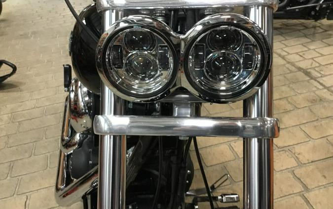 2009 Harley-Davidson® Fat Bob® Vivid Black - Chrome