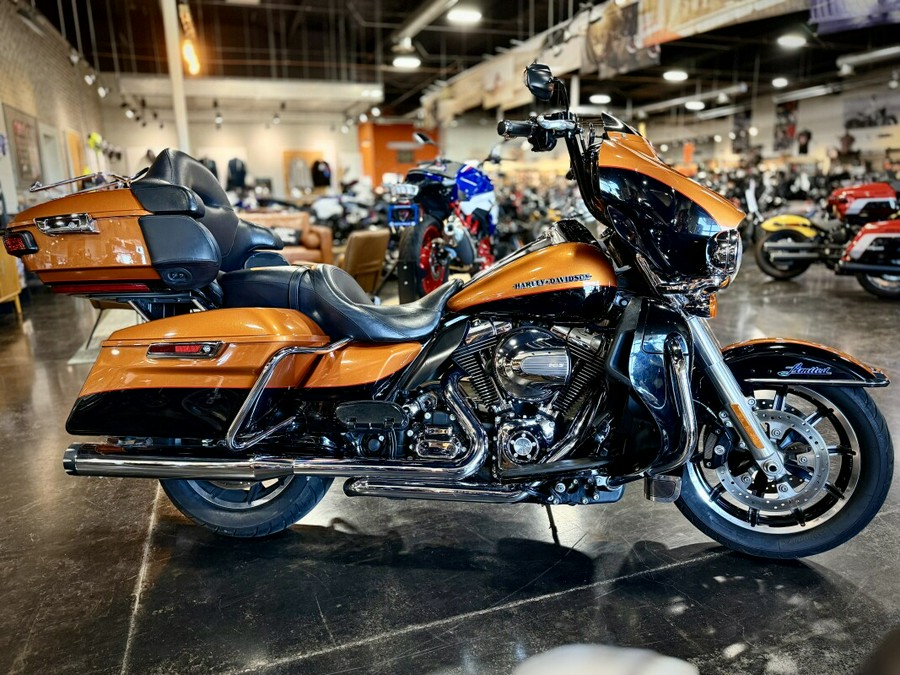 2014 Harley-Davidson® Ultra Limited Amber Whiskey