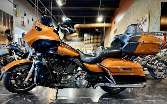 2014 Harley-Davidson® Ultra Limited Amber Whiskey