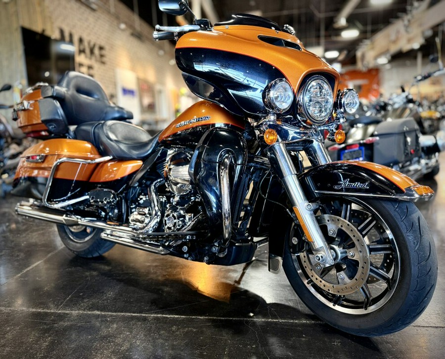 2014 Harley-Davidson® Ultra Limited Amber Whiskey