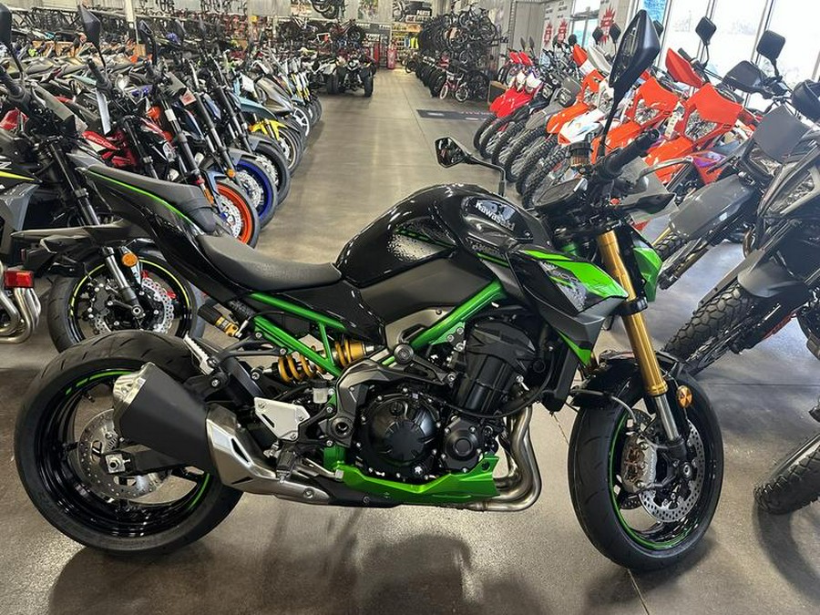 2024 Kawasaki Z900 SE ABS