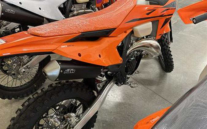 2025 KTM 150 XC-W