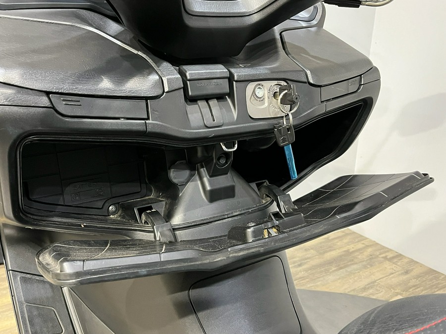 2014 Suzuki Motor of America Inc. Burgman™ 400 ABS