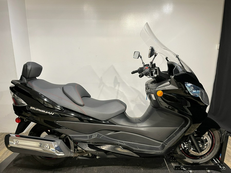 2014 Suzuki Motor of America Inc. Burgman™ 400 ABS