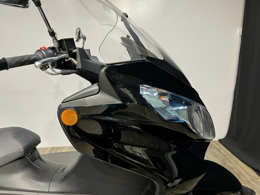 2014 Suzuki Motor of America Inc. Burgman™ 400 ABS
