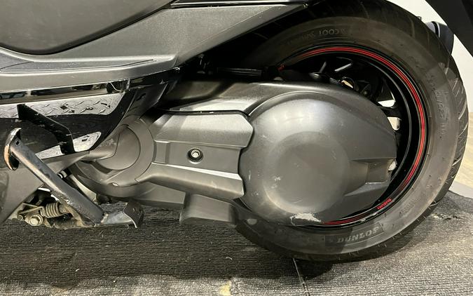 2014 Suzuki Motor of America Inc. Burgman™ 400 ABS
