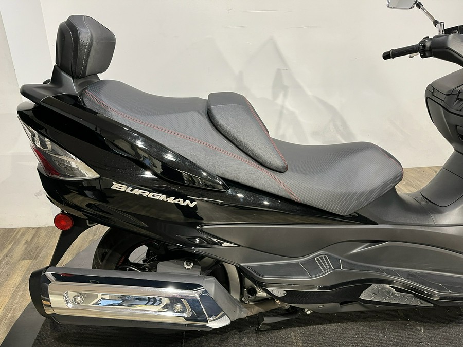 2014 Suzuki Motor of America Inc. Burgman™ 400 ABS