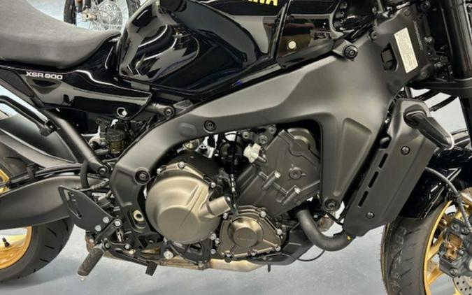 2025 Yamaha XSR 900