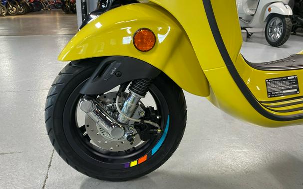 2024 Vespa Primavera S 150 TOUR PACKAGE SPECIAL