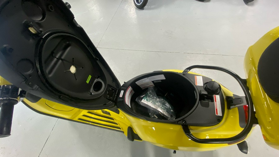 2024 Vespa Primavera S 150 TOUR PACKAGE SPECIAL