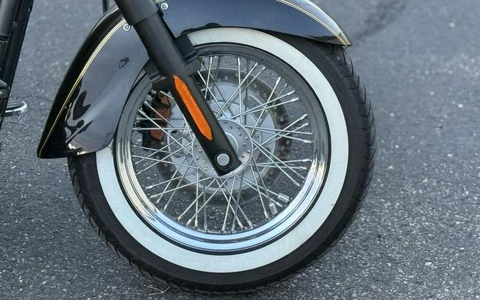 2023 Kawasaki Vulcan® 900 Classic