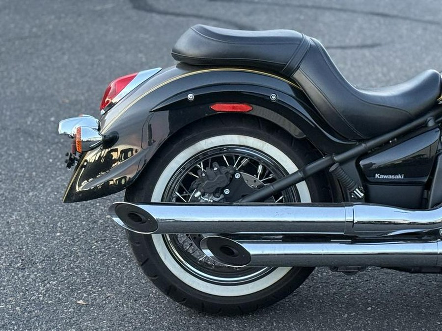 2023 Kawasaki Vulcan® 900 Classic