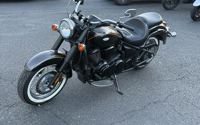 2023 Kawasaki Vulcan® 900 Classic