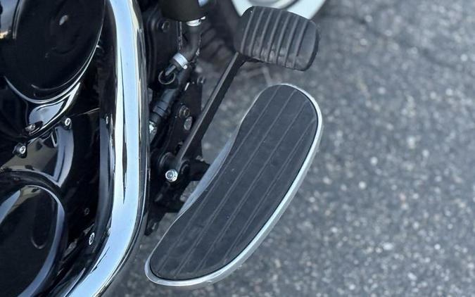 2023 Kawasaki Vulcan® 900 Classic