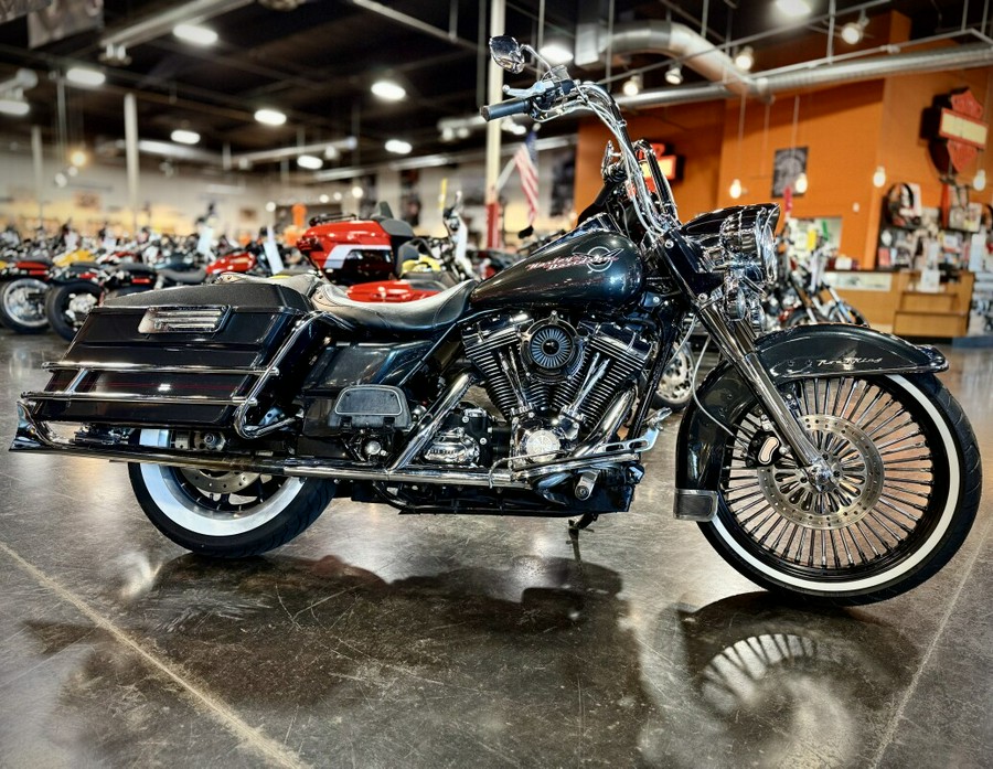 2007 Harley-Davidson® Road King® Black Pearl