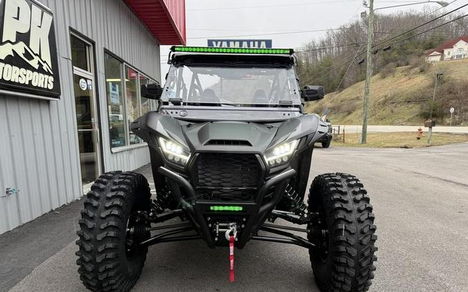 2026 Kawasaki Teryx® KRX4™ 1000 Blackout Edition