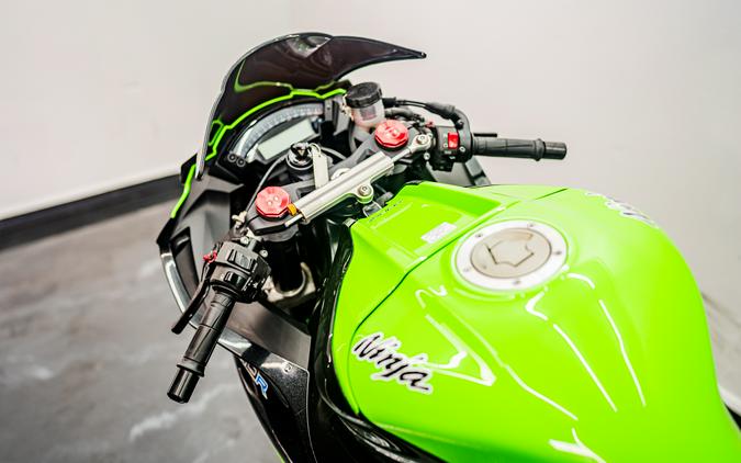 2012 Kawasaki Ninja® ZX™-10R