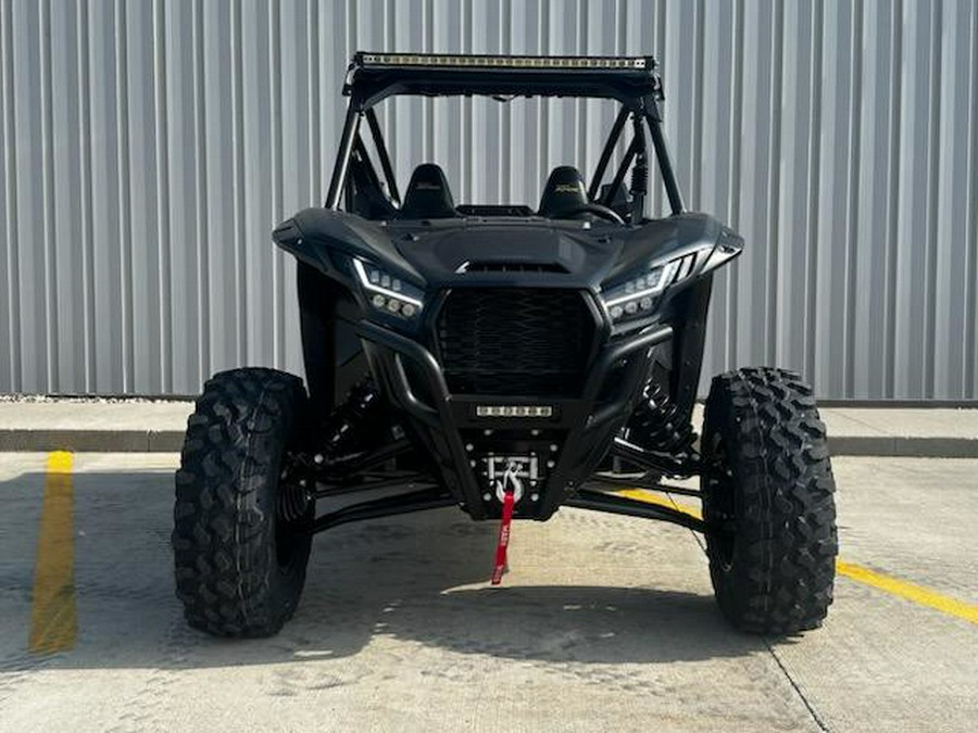 2025 Kawasaki Teryx® KRX™ 1000 Blackout Edition