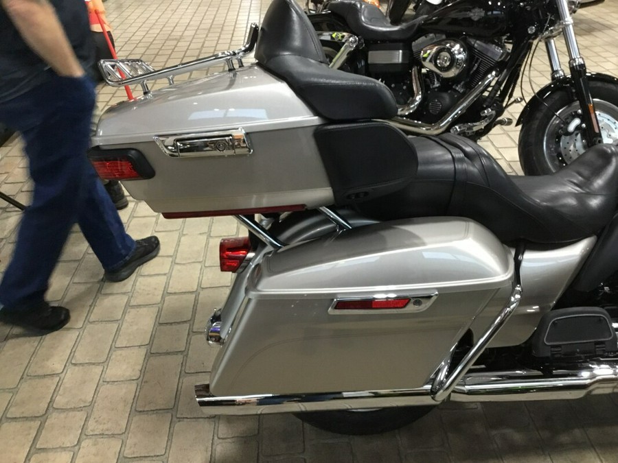 2018 Harley-Davidson® Electra Glide® Ultra Classic® Silver Fortune