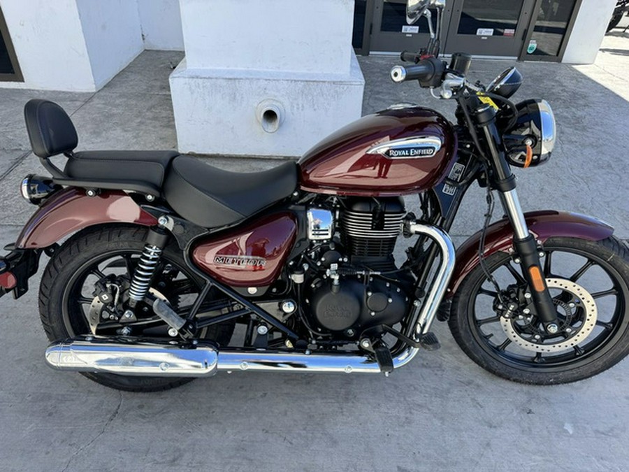 2024 Royal Enfield Meteor 350 Stellar Red