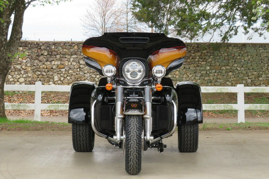 2024 Harley-Davidson® FLHTCUTG - Tri Glide® Ultra