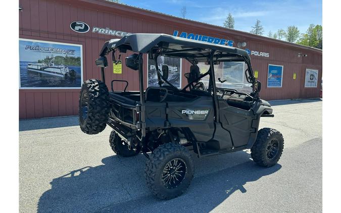 2022 Pioneer 1000-5 Forest - Honda