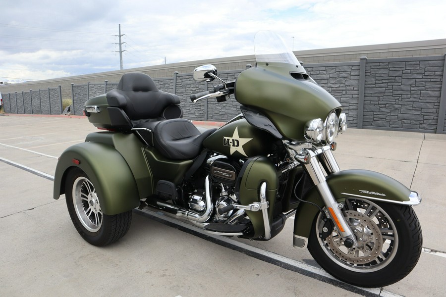 2022 Harley-Davidson Tri Glide Ultra MINERAL GREEN DENIM