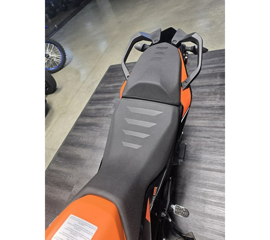 2023 KTM 390 ADV SPOKE W ORG