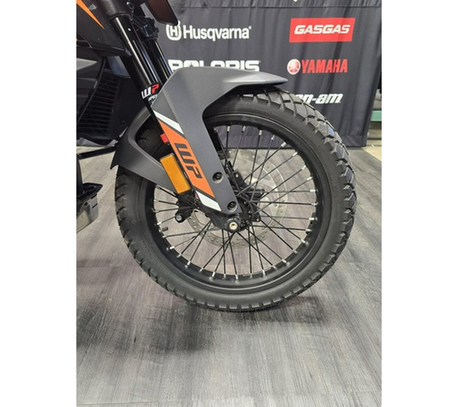 2023 KTM 390 ADV SPOKE W ORG