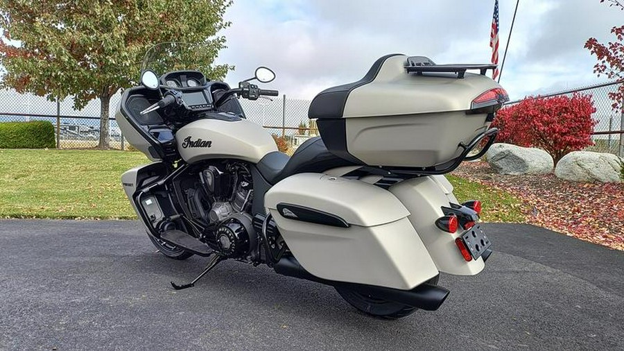 2023 Indian Motorcycle® Pursuit Dark Horse Silver Quartz Smoke