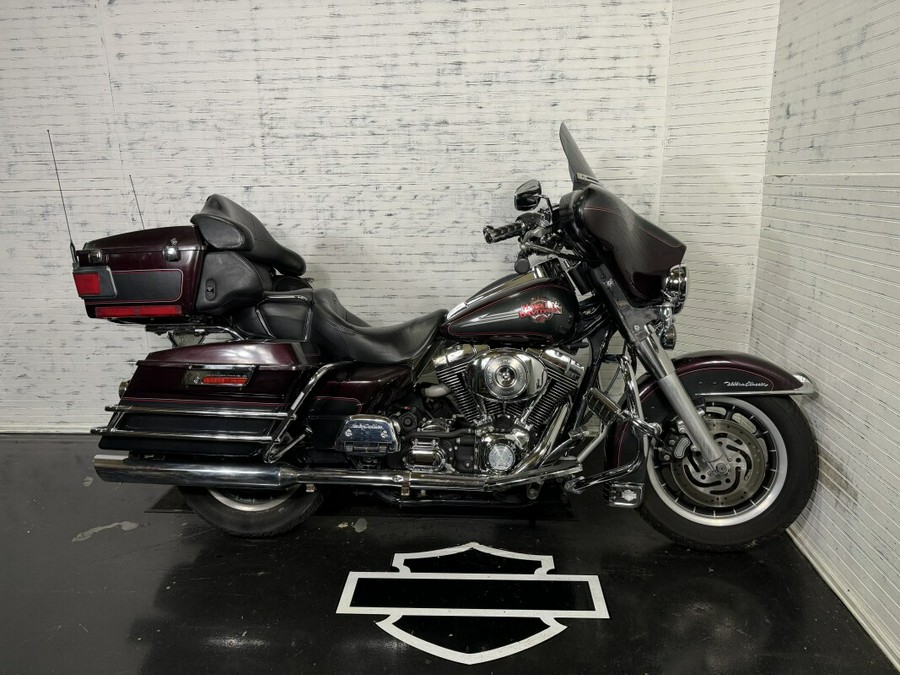 2005 Harley-Davidson Electra Glide® Ultra Classic® CHERRY/BLACK W/PINSTRIPE 687095P