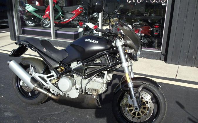 2001 Ducati 750 Monster