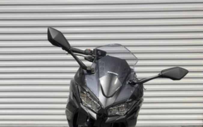 2026 Kawasaki Ninja 650 Base