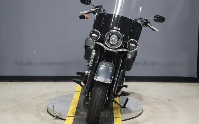 2025 Harley-Davidson® Heritage Classic FLHC