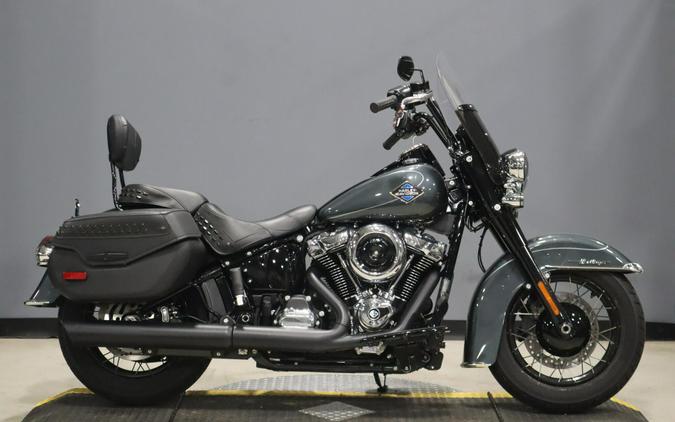 2025 Harley-Davidson® Heritage Classic FLHC