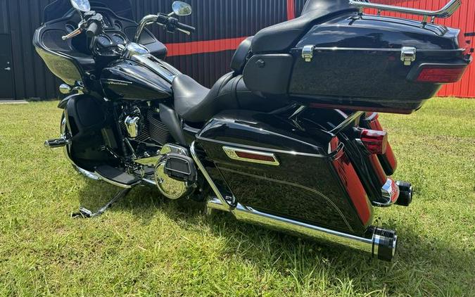 2017 Harley-Davidson® FLTRU - Road Glide® Ultra