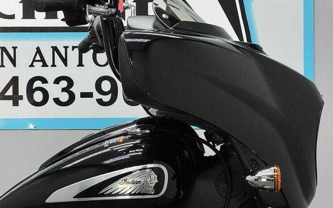 2022 Indian Motorcycle® Chieftain® Black Metallic