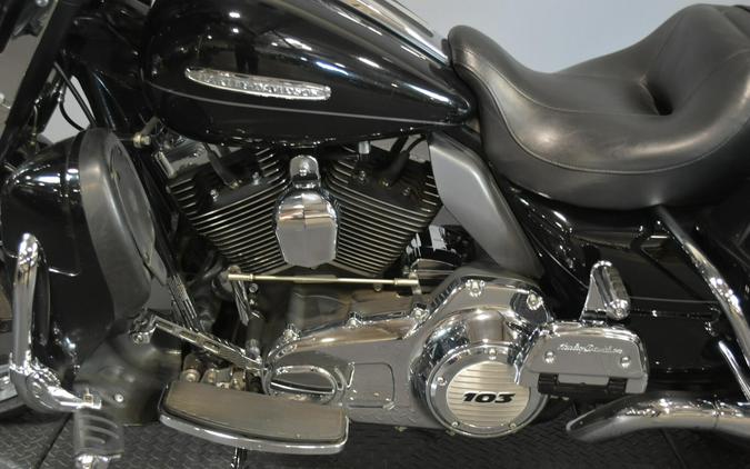 2012 Harley-Davidson Electra Glide Ultra Limited Vivid Black