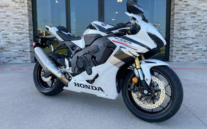 2027 Honda CBR1000RR